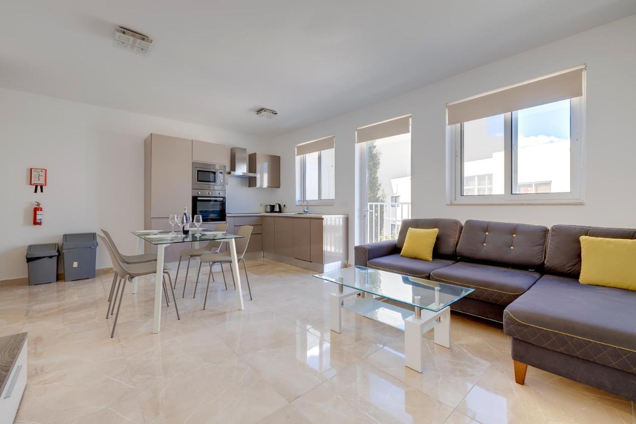 Modern 2Br Apartment In Central St Julian'S Saint Julian's Bagian luar foto
