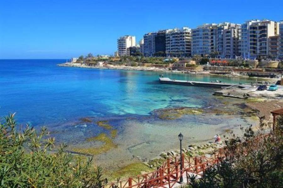 Modern 2Br Apartment In Central St Julian'S Saint Julian's Bagian luar foto