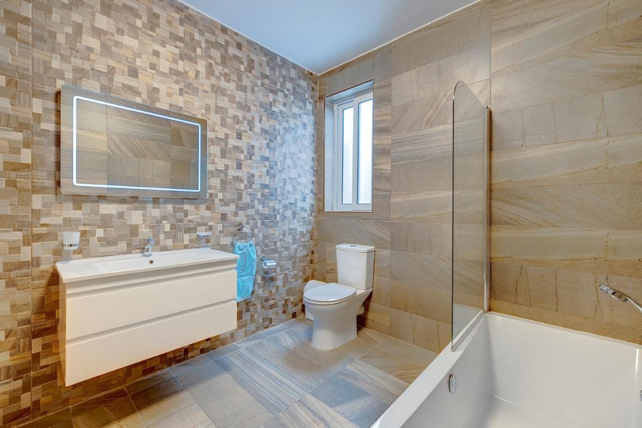 Modern 2Br Apartment In Central St Julian'S Saint Julian's Bagian luar foto