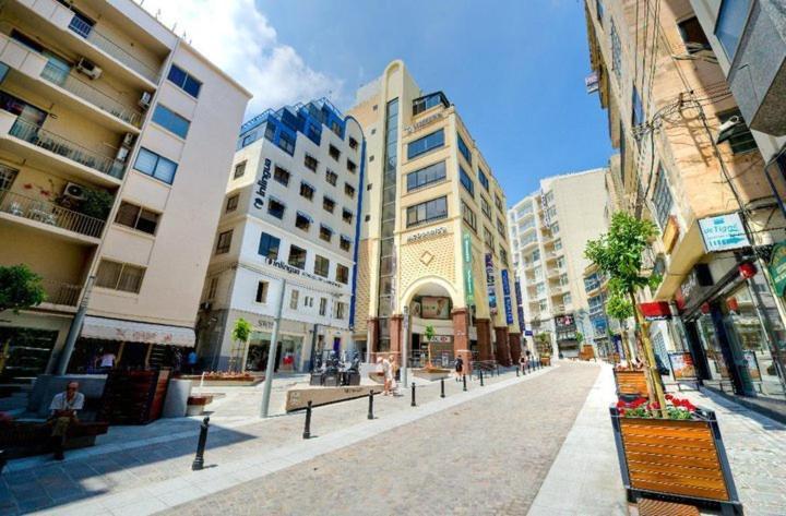 Modern 2Br Apartment In Central St Julian'S Saint Julian's Bagian luar foto